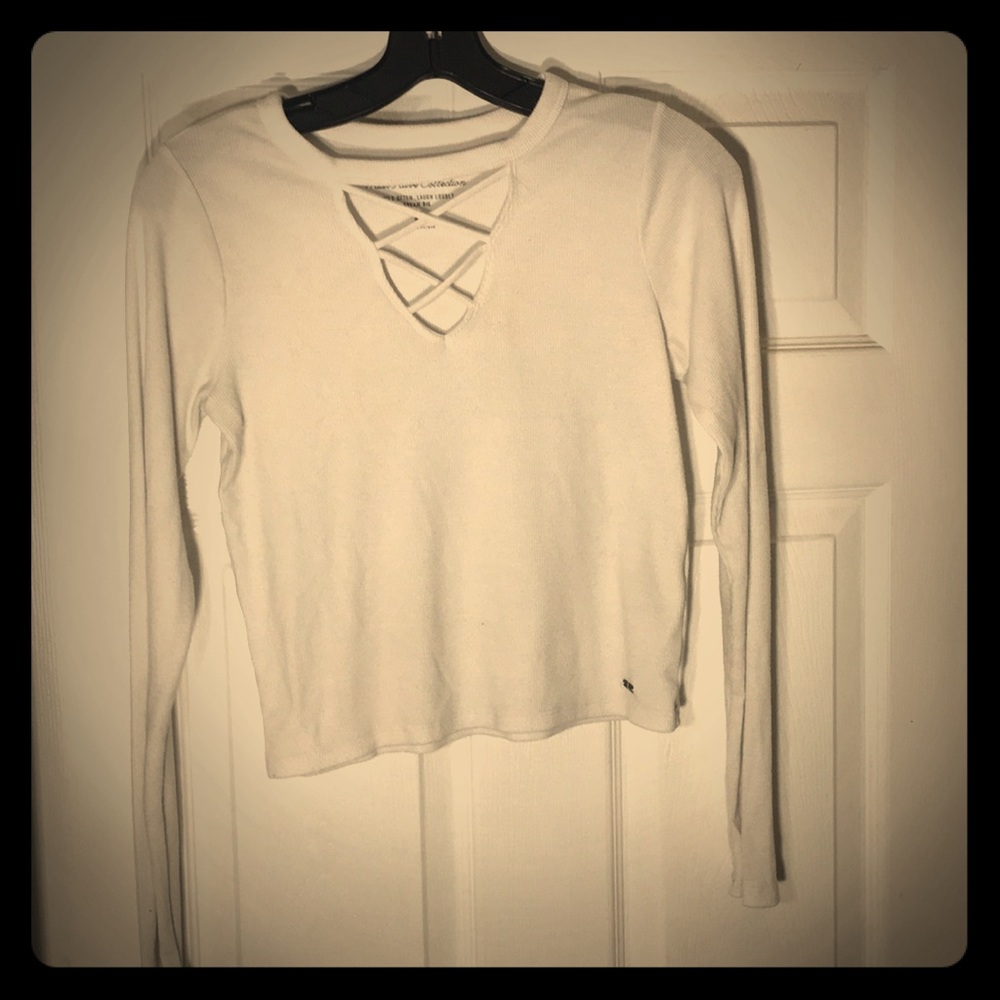 Hollister long sleeves crop-top